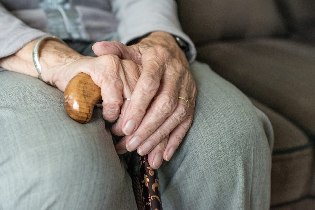 Il Covid abbassa la speranza di vita: Pavia tra le province con i dati peggiori