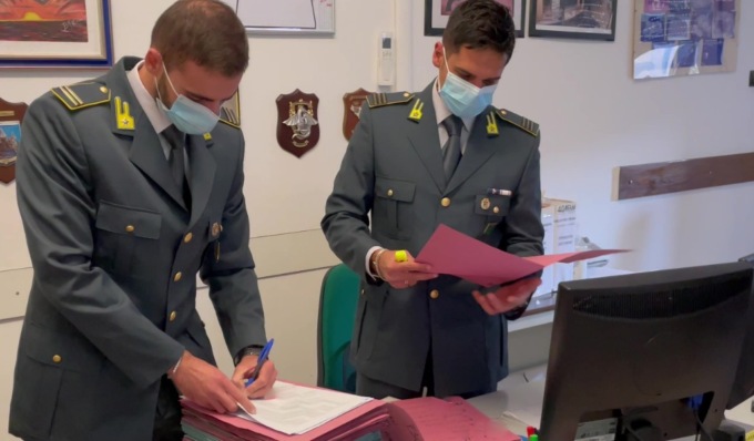 Oltre 9mila denunciati: percepivano indebitamente il Reddito di cittadinanza