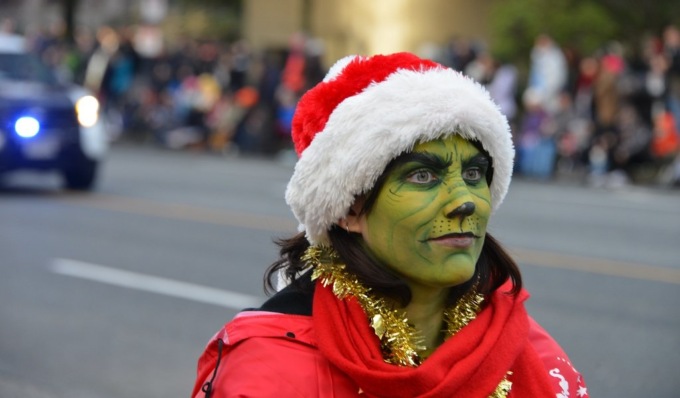 I No vax come il Grinch: vogliono sabotare il Natale