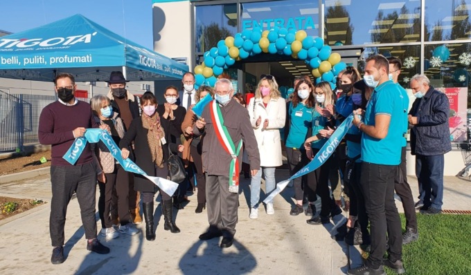 Tigotà inaugura un nuovo punto vendita a Landriano e assume 8 persone