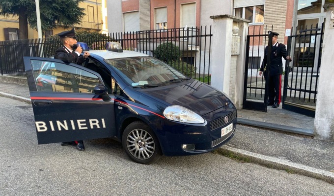 Denunciate due sorelle per furto aggravato, hanno 17 e 19 anni