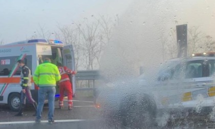 Nuovo incidente sulla Tangenziale Ovest Milano: moto finisce sotto camion, grave 36enne