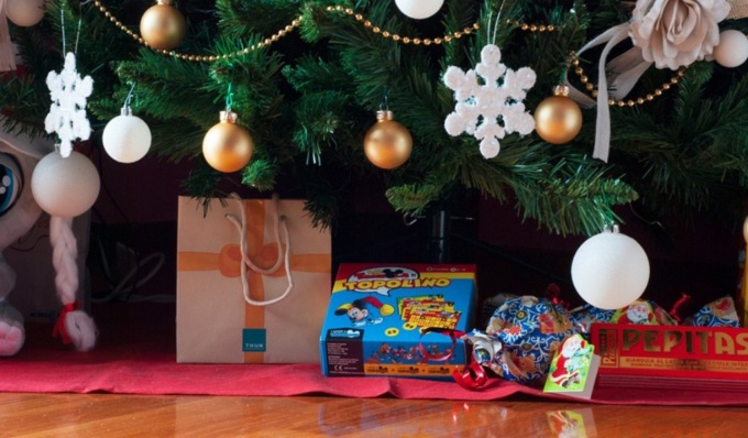 Torna “un giocattolo sospeso”: l’iniziativa per donare un regalo ai bambini in difficoltà