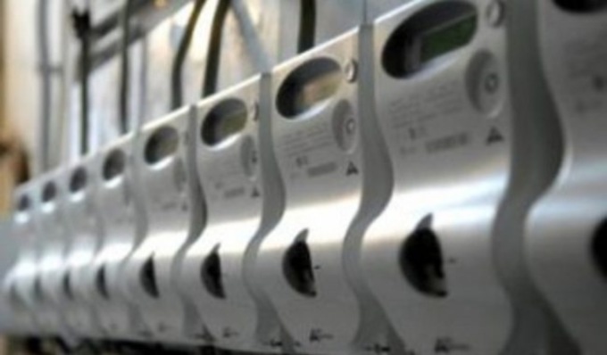 Furto di energia elettrica, denunciato 64enne