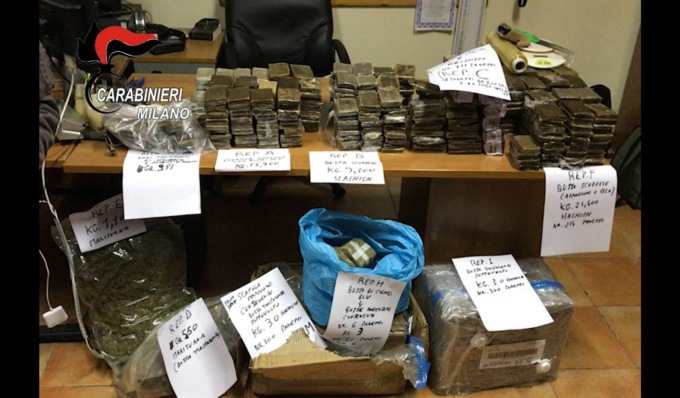 Traffico di stupefacenti tra l’Italia, Hong Kong e il Marocco: sequestrati 720 chili di droga