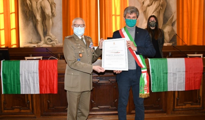 Cittadinanza onoraria al Milite Ignoto, consegnata al Generale di Corpo d’Armata Guglielmo Luigi Miglietta