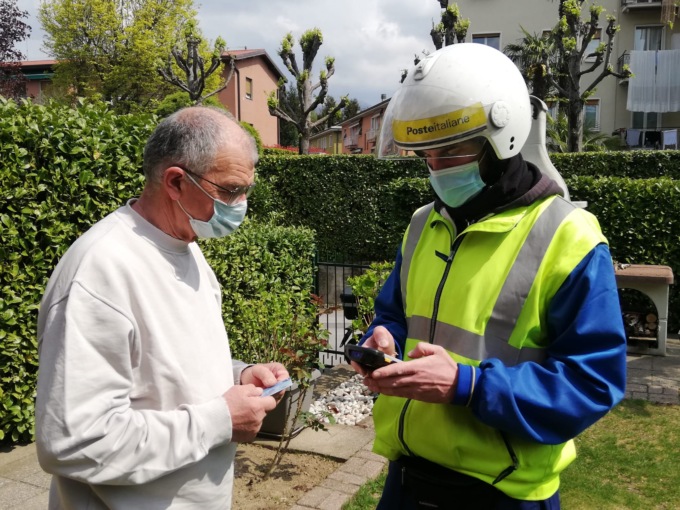 In provincia di Pavia i portalettere consegnano 224mila dosi di vaccini e circa 2mila prenotazioni