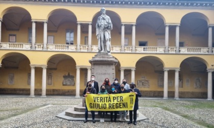 Anniversario morte Giulio Regeni: in università a Pavia uno striscione per chiedere verità
