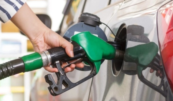 Verde a più di 1,8 ma c’è il Bonus Benzina: dove conviene fare rifornimento a Pavia e provincia