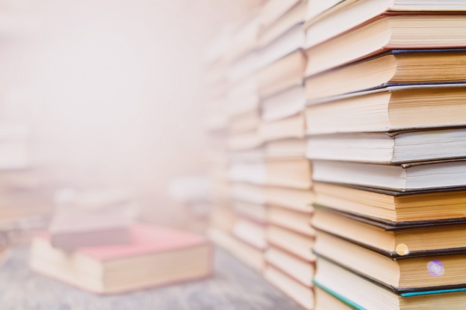 La città di ossa: un libro di successo che piace non solo ai teenager