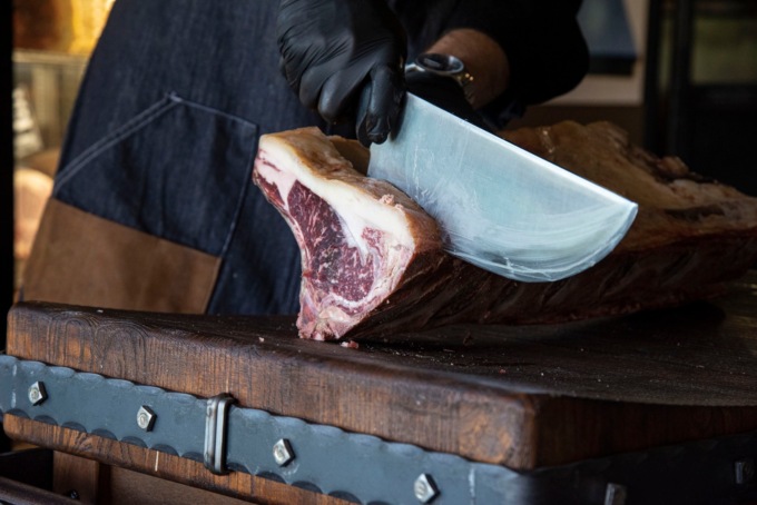 La classifica delle migliori 21 Steak House d’Italia: una è in provincia di Pavia