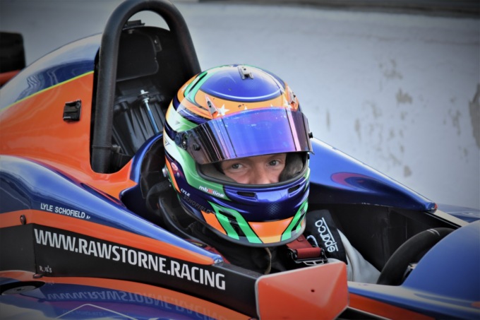 LYLE SCHOFIELD – Autodromo di Monza, week end sfortunato per L’Irlandese della Rawstorne Racing.