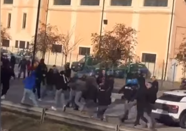 Pavia-Vogherese, 17 Daspo dopo i violenti scontri del derby