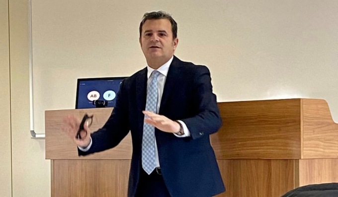Il Vice Presidente del Senato Gian Marco Centinaio, banditore d’Asta a Pavia