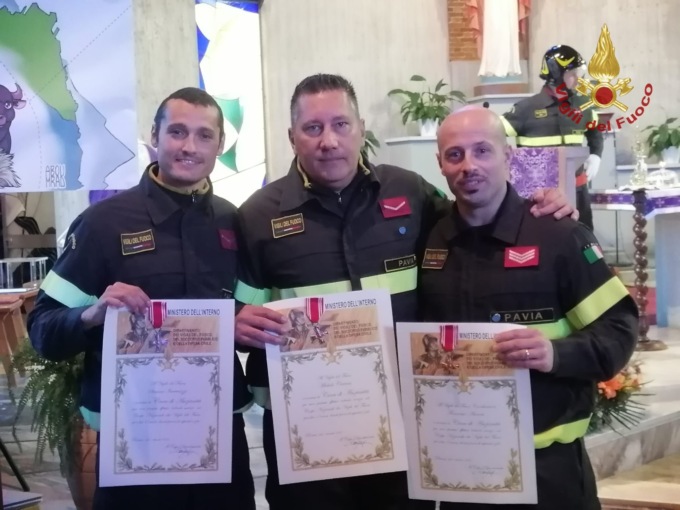 I Vigili del Fuoco festeggiano Santa Barbara: assegnate 4 Croci di anzianità