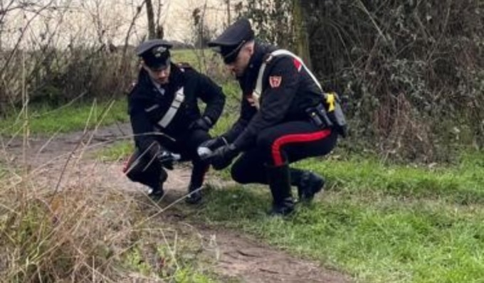 Blitz antidroga in area boschiva e collinare: trovata eroina e marijuana