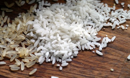 Due tipi di riso pavese con una sostanza altamente tossica: ritirati dal mercato