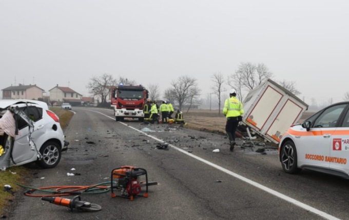 Schianto mortale a Gravellona, morto il 41enne Massimo Modena