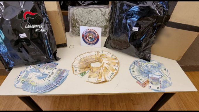 Colpo allo spaccio di stupefacenti: 14 arresti e oltre 13 chili di droga sequestrati