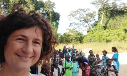 Da Pavia al Senegal, un defibrillatore in regalo dalla dottoressa Guglielmana
