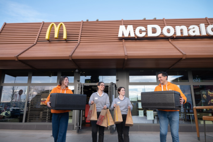Pavia: McDonald’s e la sua fondazione donano 130 pasti caldi a settimana