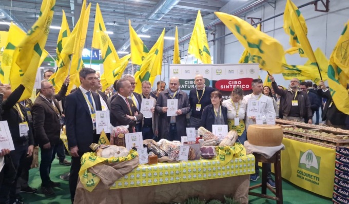 Soddisfazione di Coldiretti Pavia: “Bene Ddl Governo contro il cibo sintetico”