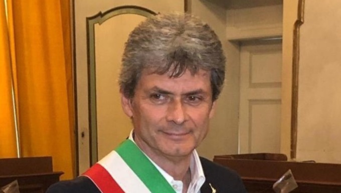 Il sindaco di Pavia Mario Fabrizio Fracassi in terapia intensiva, ha avuto un malore
