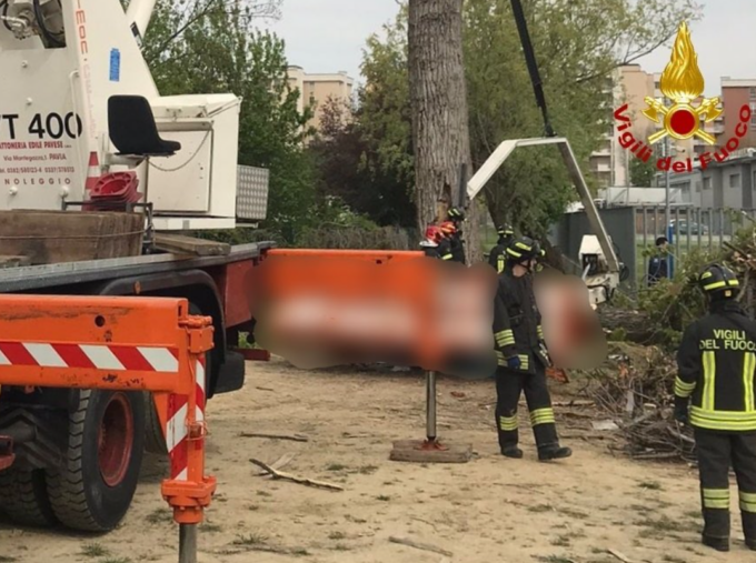 Infortunio mortale sul lavoro: Dario e Angelo, le vittime pavesi di Opera