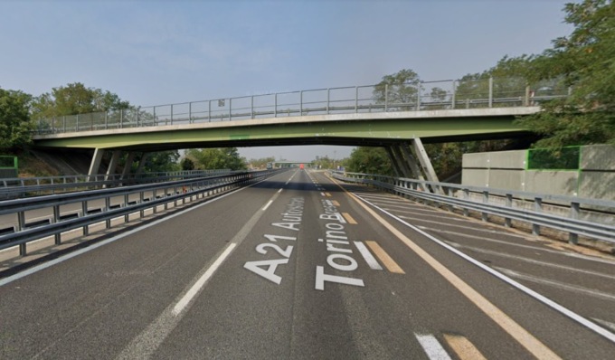 Lavori al cavalcavia autostradale dell’A21: chiude (per tre mesi) la statale 617 “Bronese”
