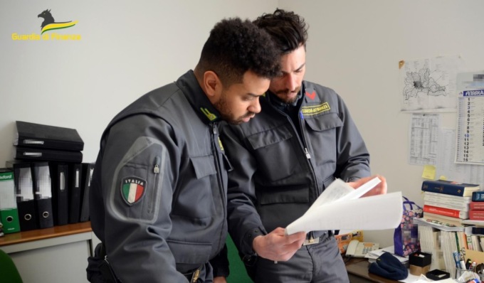 Vende e affitta immobili ma non paga il fisco: accertata evasione fiscale per oltre 2 milioni di euro