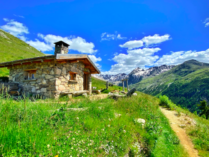 Un’estate a Livigno tra yoga, trekking, attività agricole e il fitness all’Aquagranda