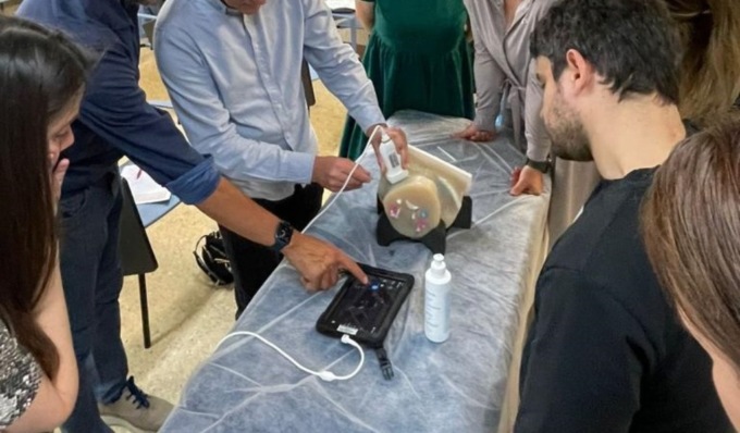 Blocco percutaneo del ganglio stellato: una giornata di formazione al San Matteo