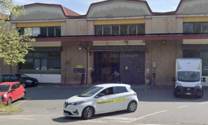 Troppo caldo per lavorare, scioperano i dipendenti di Poste Italiane a Pavia