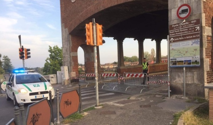 Chiuso il Ponte Coperto per interventi urgenti alla pavimentazione
