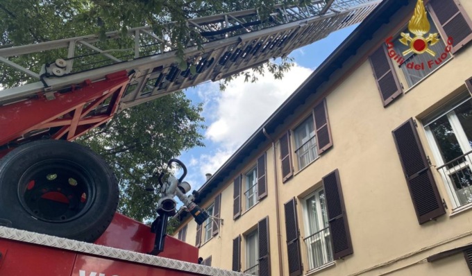 Dramma a Pavia, donna di 37 anni trovata morta in casa