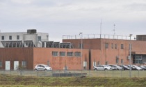 Presi a testate da un detenuto, pomeriggio di ordinaria follia in carcere a Pavia