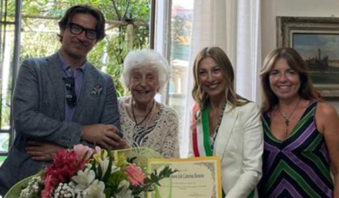Grande festa a Voghera per i 100 anni di Nonna Jole