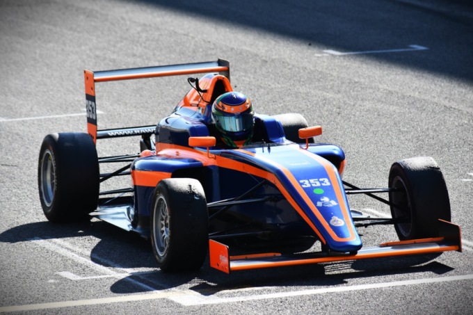 Rawstrone Racing – FX Racing Weekend, tra alti e bassi sulle colline del Mugello