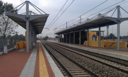 Tragedia sulla linea Milano-Pavia, 40enne muore travolto da un treno