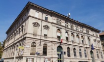 L'iniziativa "Cento Facciate" fa rivivere il Palazzo delle Poste di Pavia Centro