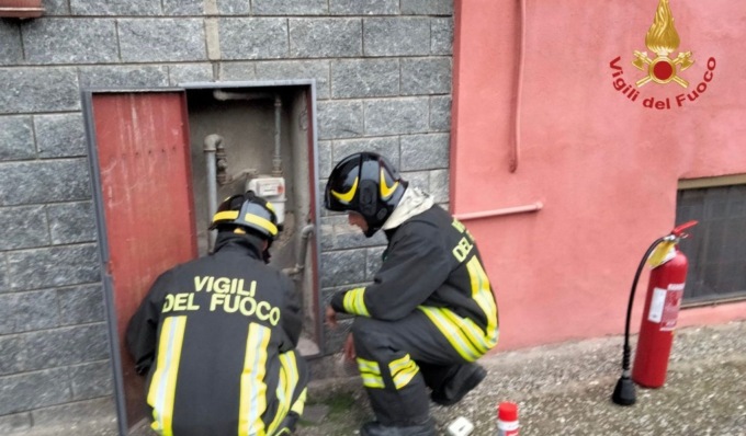 Copiosa perdita di gas dal contatore di un’abitazione, arrivano i Vigili del Fuoco