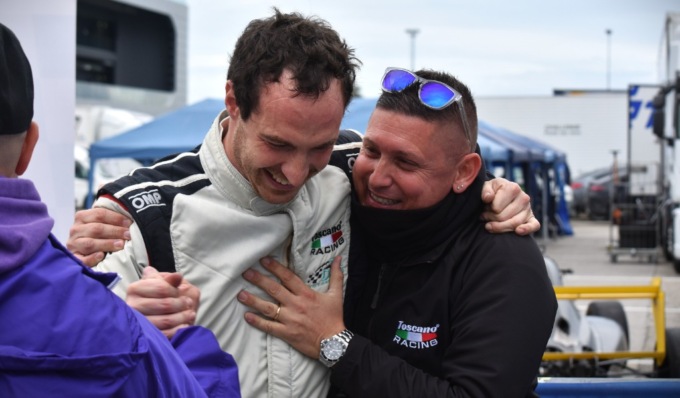 Il Toscano Racing ufficialmente 2° in nazionale Legend Cars con Michele Locatelli