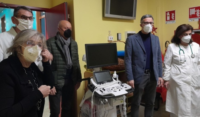 Donato un ecografo di ultima generazione alla pediatria dell’ospedale di Vigevano