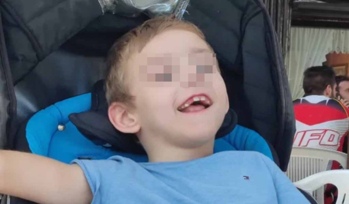 Un’auto trasporto disabili per Yaroslav, parte la raccolta fondi
