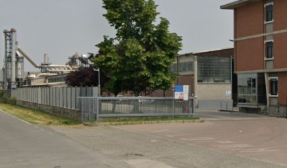 Si ferisce mentre lavora a un macchinario, tre dita amputate a operaio 32enne