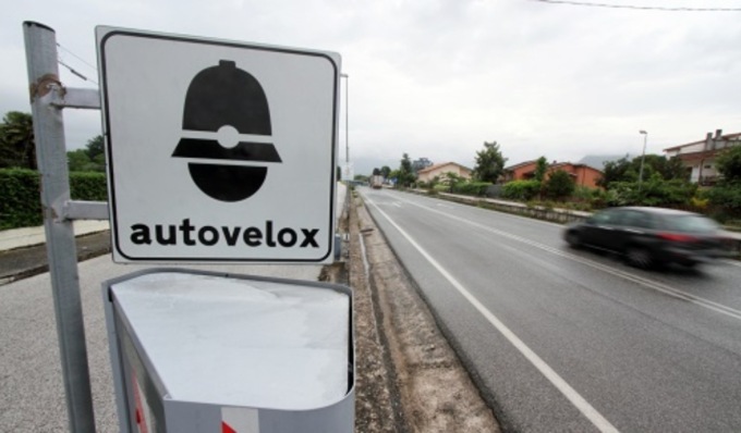 Nove multe per eccesso di velocità a Torrevecchia Pia, ma l’automobilista è residente in Veneto