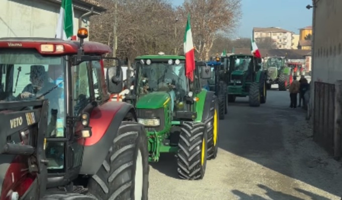 A Voghera 120 trattori in corteo contro le Politiche Europee, oggi la protesta si posta a Casteggio