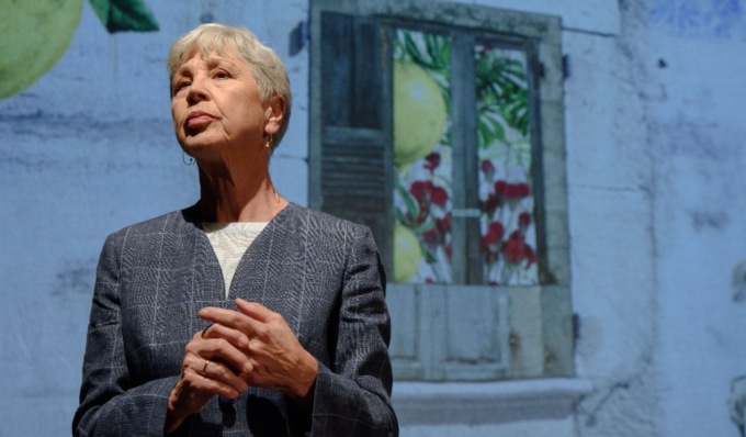 Ottavia Piccolo al Teatro Sociale di Stradella con “Cosa Nostra spiegata ai bambini”