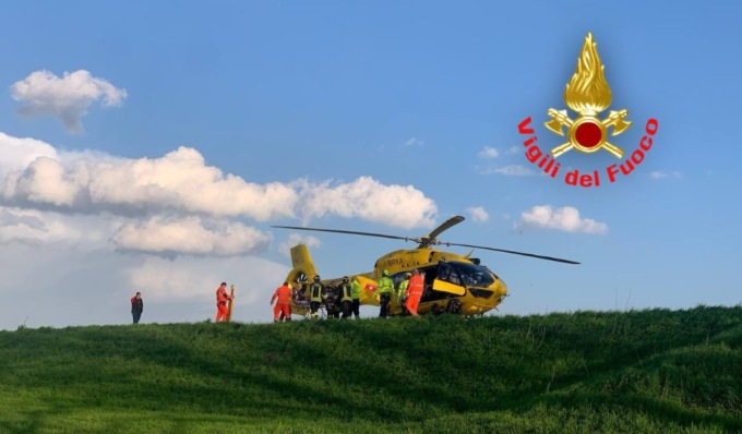 Schianto a Chignolo Po: 68enne gravissimo, in ospedale in elisoccorso