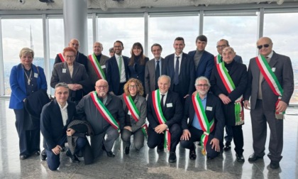 Sindaci e amministratori della Lomellina in visita a Palazzo Lombardia